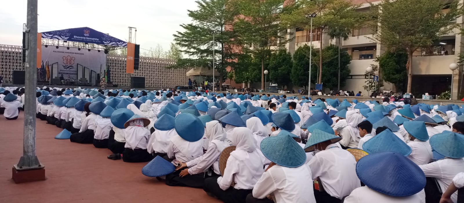 Mahasiswa Baru Politeknik Harapan Bersama Tegal Ikuti Pengenalan Kampus: Supaya memiliki bekal dan pandangan
