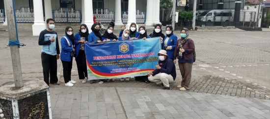 PKM dan Flyering di Balai Kota Lama Kota Tegal